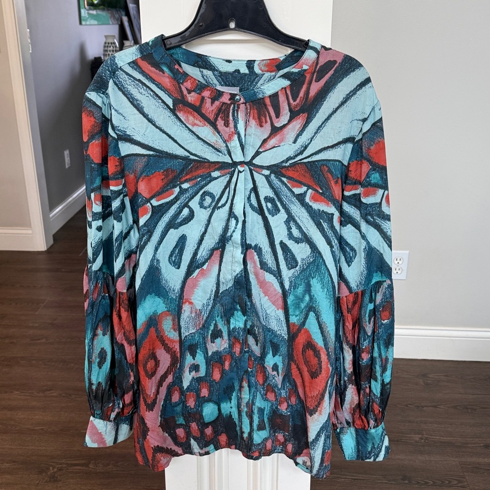 Chico's Butterfly Wing Print Modal Blouse Teal Red Size 2 L 12/14 - Picture 3 of 8